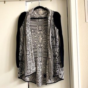 Abstract print sweater